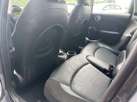 Mini Hatch 2.0 Cooper S 5dr 19