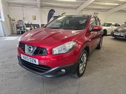 Nissan Qashqai 2.0 dCi Tekna Auto 4WD Euro 5 5dr (AVM) 3