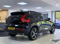 Volvo XC40 1.5 T3 R-Design Euro 6 (s/s) 5dr 4