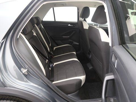 Volkswagen T-Roc 1.5 TSI EVO SEL Euro 6 (s/s) 5dr 23