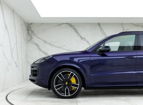 Porsche Cayenne Turbo S E-Hybrid 28