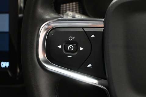 Volvo XC40 1.5 XC40 R-Design Pro T5 Recharge Auto 5dr 39