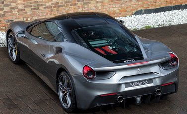 Ferrari 488 GTB 9