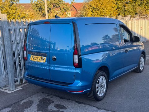 Volkswagen Caddy 2.0 TDI C20 Commerce Plus Panel Van 5dr Diesel Manual SWB Euro 6 (s/s) (122 32