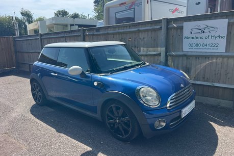 Mini Hatch COOPER D 1.6 3dr