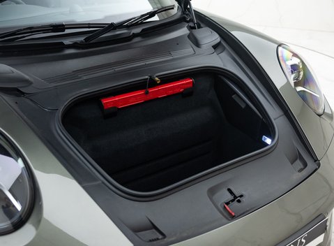 Porsche 911 Targa 4S (992) 56