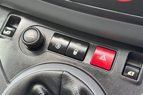 Peugeot Partner 850 L1 SE ATV 90 ps Hdi Panel Van 30