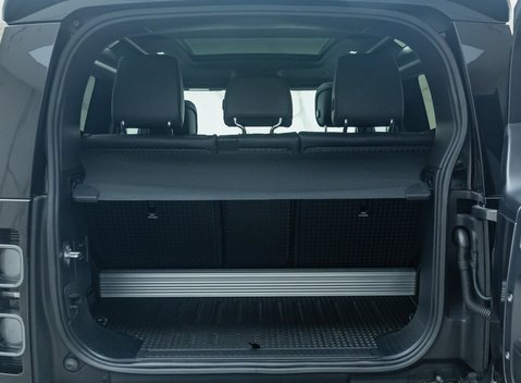 Land Rover Defender 90 V8 P525 43