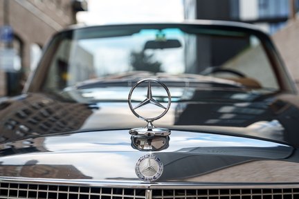 Mercedes-Benz SE 280 3.5 Cabriolet 11