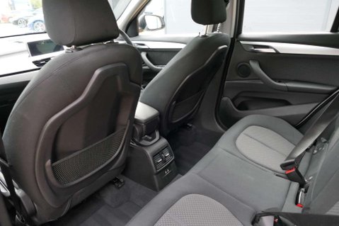 BMW X1 SDRIVE18I SE 26