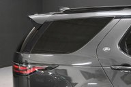 Land Rover Discovery 3.0 Discovery R-Dynamic HSE D MHEV Auto 4WD 5dr 32