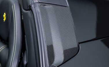 Ferrari 458 SPIDER 40