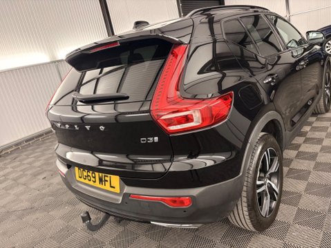 Volvo XC40 2.0 D3 R-Design Euro 6 (s/s) 5dr 44