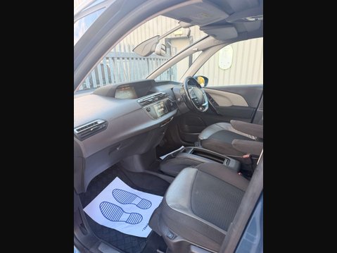 Citroen C4 Picasso 1.6 C4 Grand Picasso Exclusive+ e-HDi Semi-Auto 5dr 15