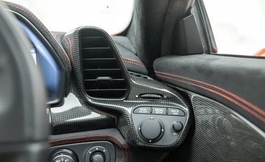 Ferrari 458 Speciale 25