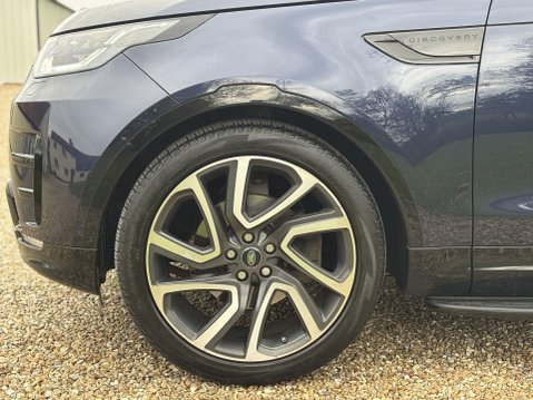 Land Rover Discovery TD6 HSE 11