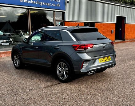 Volkswagen T-Roc 1.5 T-Roc R-Line TSI Semi-Auto 5dr 9