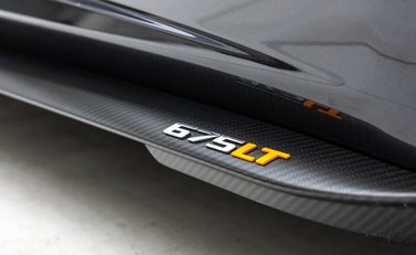 McLaren 675LT 41