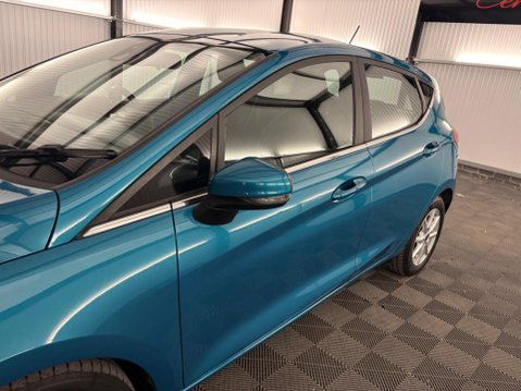 Ford Fiesta 1.0T EcoBoost Zetec Auto Euro 6 (s/s) 5dr 40