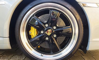 Porsche 911 Sport Classic 6