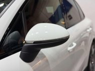 Porsche Cayenne 3.0 V6 E-Hybrid 14.1kWh SUV 5dr Petrol Plug-in Hybrid TiptronicS 4WD Euro 6 48