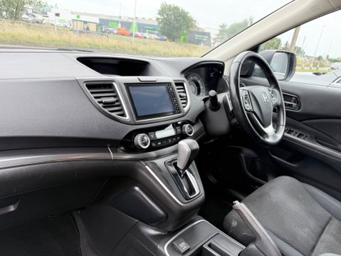 Honda CR-V I-VTEC SE PLUS NAVI AUTOMATIC 9