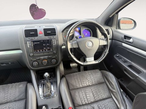 Volkswagen Golf 2.0 Golf GTi Pirelli 5dr 11
