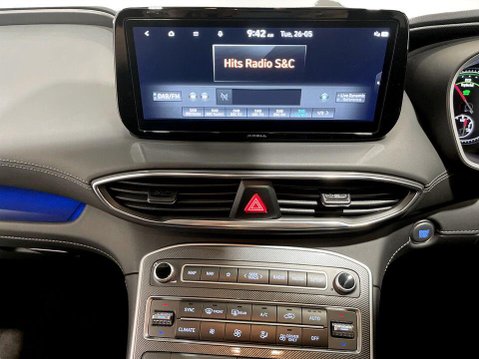 Hyundai SANTA FE 1.6 h T-GDi Premium SUV 5dr Petrol Hybrid Auto Euro 6 (s/s) (230 ps) Air Co 18