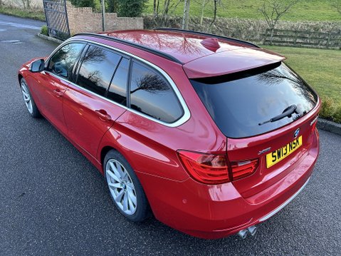 BMW 3 Series 330D XDRIVE MODERN TOURING 14