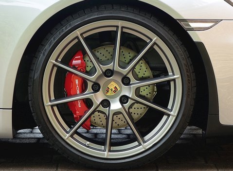 Porsche Boxster Spyder 16