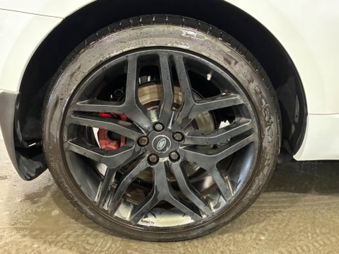 Land Rover Range Rover Sport 3.0 SD V6 Autobiography Dynamic Auto 4WD Euro 6 (s/s) 5dr 41