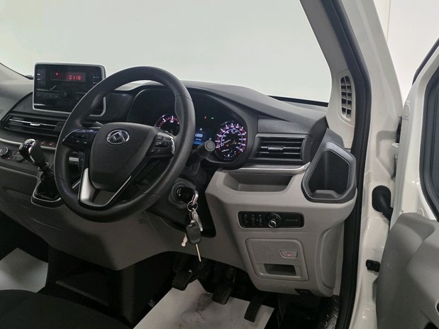 Maxus Deliver 9 Deliver 9 L3 2.0 D20 150 H2 Van 150PS 15