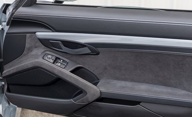 Porsche Boxster Spyder 22