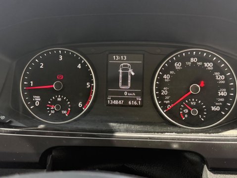 Volkswagen Transporter T32 TDI KOMBI HIGHLINE BMT 24