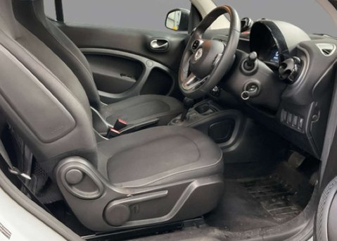 Smart Fortwo Coupe 1.0 Passion Coupe 2dr Petrol Twinamic Euro 6 (s/s) (71 ps) 10