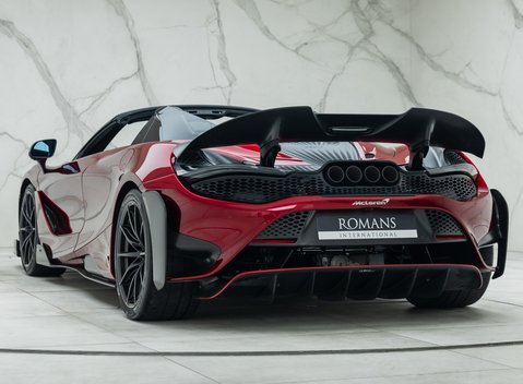 McLaren 765LT Spider 14