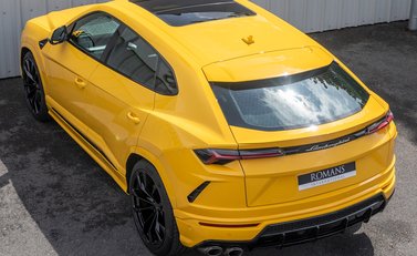 Lamborghini Urus 9