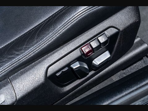 BMW 2 Series 3.0 M240i Auto 2dr 20