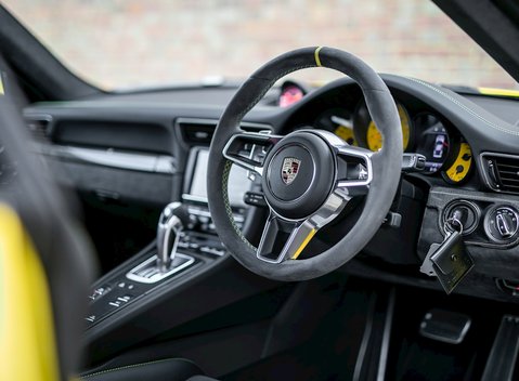 Porsche 911 (991) GT3 RS 11
