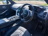 Aston Martin DBX 707 10