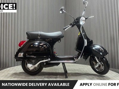 Piaggio Vespa PX 2016 17K NEW MOT 2 STROKE 125CC LEARNER MODERN RETRO