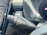 Volvo XC40 B4 PLUS AWD MHEV 32