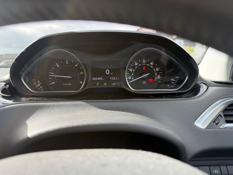 Peugeot 208 1.4 HDi Allure Euro 5 5dr 11
