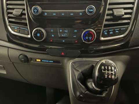 Ford Transit Custom 300 LIMITED P/V ECOBLUE 16