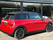 Mini Hatch Cooper 1.5 Automatic Chili / Media XL 3 door - SAT NAV - CONNECTED 2
