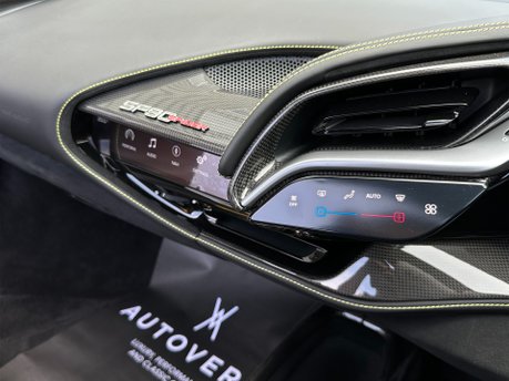 Ferrari SF90 SPIDER 80