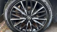 Toyota C-HR 1.8 VVT-h Excel SUV 5dr Petrol Hybrid CVT Euro 6 (s/s) (122 ps) 8