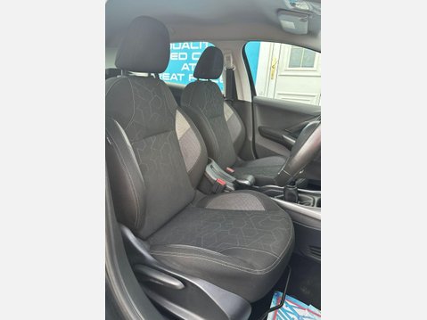 Peugeot 2008 1.2 PureTech Active SUV 5dr Petrol Manual Euro 6 (82 ps) 9