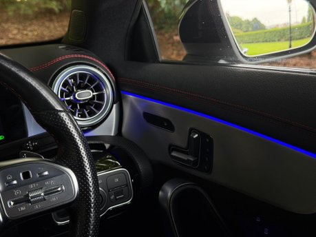 Mercedes-Benz CLA Class CLA 180 AMG LINE PREMIUM PLUS NIGHT EDITION 37