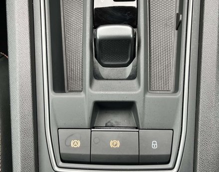 Cupra Formentor 1.5 Formentor V2 TSi Semi-Auto 5dr 58